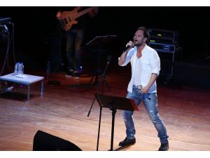 Küçükçekmeceliler Özgün’le Coştu