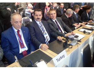 Çalışma Ve Sosyal Güvenlik Bakanı Çelik, Genç İşsizliği Konulu Çalışma Bakanları Özel Toplantısına Katıldı