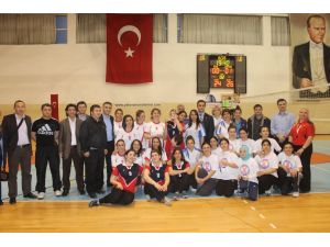 Yalova Devlet Hastanesi’nin Sultanları Şampiyon Oldu