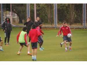 Mersin İdmanyurdu, Bursaspor Maçının Hazırlıklarına Başladı