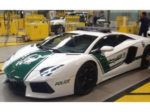 Dubai Polisi Suçluları Artık 300 Bin Euro’luk Lamborghini İle Yakalayacak