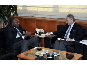 Fildişi Sahili Dışişleri Bakanlığı Genel Sekreteri, Türk Yatırımcıları Ülkesine Davet Etti