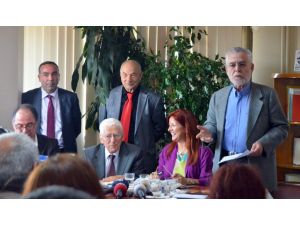 Akil Adamlar Heyeti İzmirde