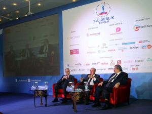 Deik Başkanı Rona Yırcalıya Liderlik Ödülü