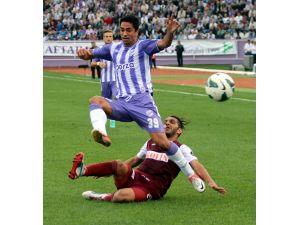 Orduspor’da İki Futbolcu İle Yollar Ayrıldı