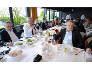 Akaydın’dan Piyanist Fazıl Say’a Destek