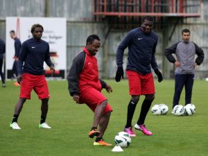 Gaziantepspor İstanbul Büyükşehir Belediyespor Maçı Hazırlıklarına Başladı