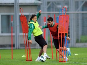 Bursaspor’da Antalya Mesaisi Sürüyor
