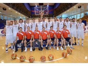 Ted Ankara Kolejlilerde Hedef Play-off