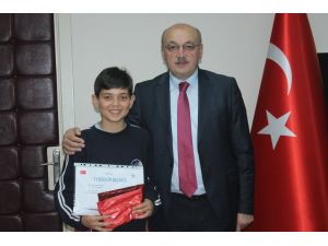 Minik Raketlerden Yurtman’a Ziyaret