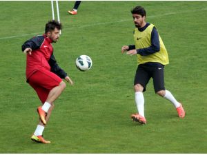 Gaziantepspor, İstanbul Büyükşehir Belediyespor’a Bileniyor