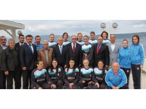 Acıbadem Kadınlar Voleybol Ligi