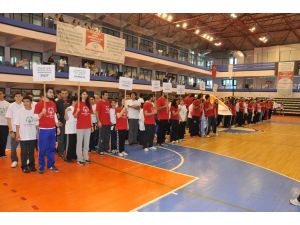 Ulusal Yüzme Oyunları Özel Olimpiyatları Açılış Töreni