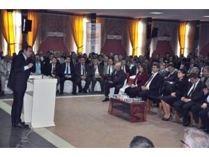 Ak Parti Başkanlık Sistemini Anlattı