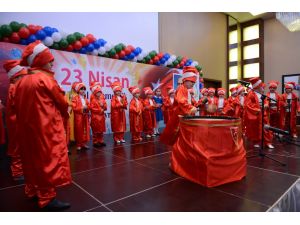 23 Nisan Ulusal Egemenlik Ve Çocuk Bayramı Azerbaycan’da Coşkuyla Kutlandı