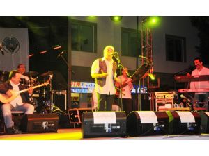 Bodrum’da Edip Akbayram Rüzgarı