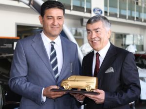 Ford Sektör Liderliğini Bırakmayacak