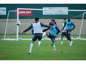 Karabükspor, Sanıca Boru Elazığspor Maçı Hazırlıklarını Sürdürüyor