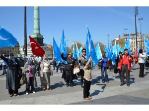 Dünya Uygur Kadınları Çin Zulmünü Protesto Etti