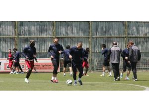 Gaziantepspor, Galatasaray Maçına Kilitlendi