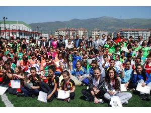 Gemlik’te Atletizm Şenlikleri