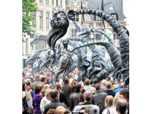 Adana’yı Mitolojik Yaratıklar İstila Edecek