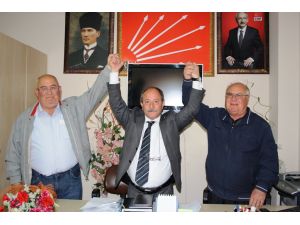 Ayvalık’ta Chp’nin Yeni Başkanı Görev Başı Yaptı