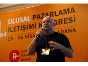 Kendimizi ‘markalar’ İle İfade Ediyoruz