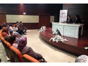 Şoray Uzun’dan Gezi Programlarına Eleştiri