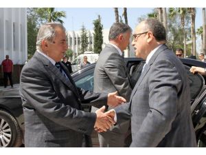 Başbakan Yardımcısı Beşir Atalay Kktc’de Heyetler Arası Görüşmelere Başladı