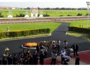 Türkmenistanda At Bayramı Büyük Coşkuyla Kutlandı