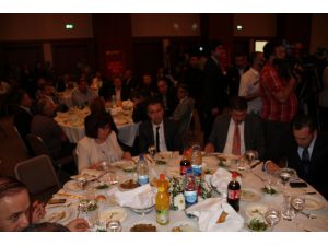 Mardinde Türkiyeye Yatırım Geleceğe Yatırım Toplantısı