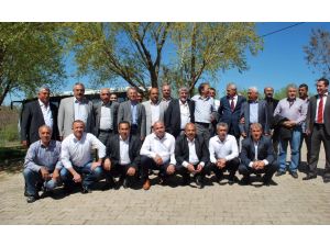 Chpli Başkandan Bdp’li Kardeş Belediyeye Ziyaret