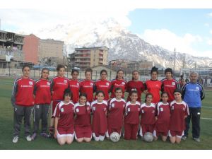Hakkari Gücü Kadın Takımı Finalde