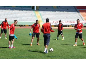 Şanlıurfaspor,torku Konyaspor Karşılaşmasına Hazırlanıyor