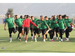 Akhisar Belediyespor, Medical Park Antalyaspor Hazırlıklarını Sürdürüyor