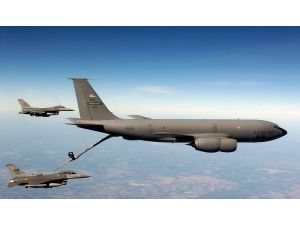 Abd’ye Ait Yakıt İkmal Uçağı Kırgızistan’da Düştü