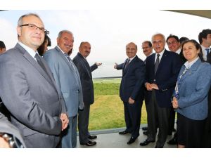 Bakan Bayraktar: “bio İstanbul Dünya Çapında Bir Merkez Olacak”