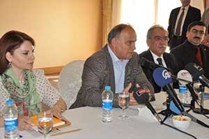 Akil İnsanlar Ege Heyeti: “Çözüm Sürecinde Pazarlık Yok”