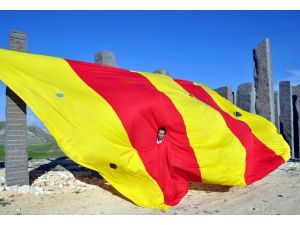 Galatasaray Taraftarlarından İlginç Kutlama