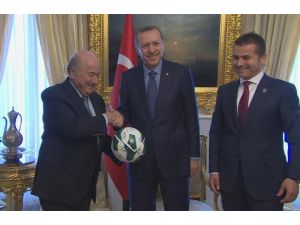 Başbakan Erdoğan, Fıfa Başkanı Blatteri Kabul Etti