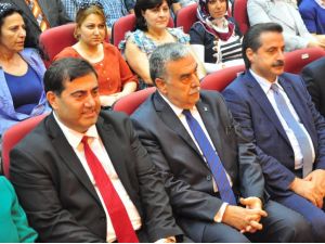 Bakan Çelik, İzmir’de Siyaset Akademisi’ne Konuk Oldu