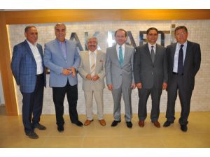 Konak Meydanı İçin Yeni Proje