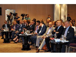 Ekonomi Bakanı Zafer Çağlayan Antalya’da