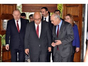 Bakan Avcı, Kosovalı Bakan İle Eskişehir’de Buluştu