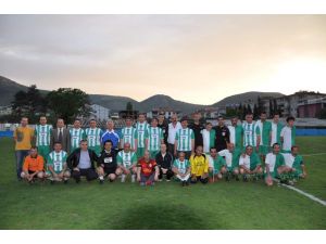 Amasya’da Engelliler İle Protokol Maç Yaptı