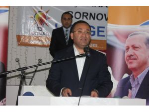 Başbakan Yardımcısı Bekir Bozdağ Bornova İlçe Danışma Meclisi Toplantısında Muhalefete Yüklendi: