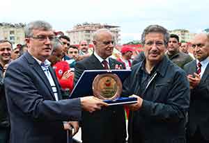 Taraftar’ın Başkan Poyraz Sevgisi