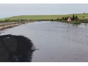 Bakanlar Sel Nedeniyle Diyarbakır’a Geri Döndü