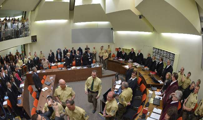 NSU davasında sanık avukatlarının zaman kazanma çabası